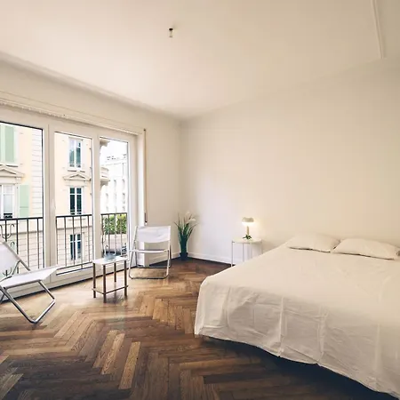 Apartament Charming In The Center Of
