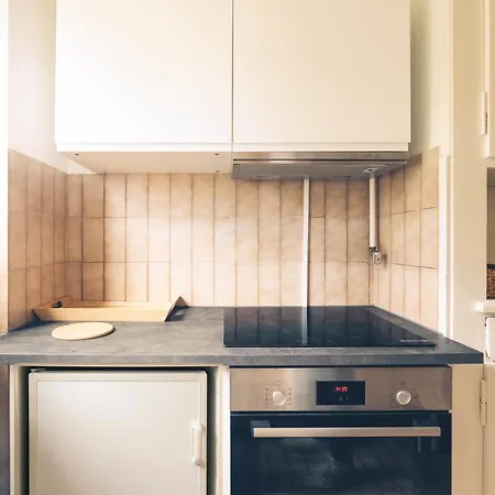 Charming In The Center Of Apartament Lozanna
